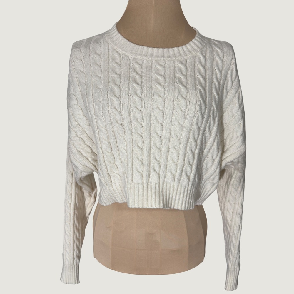 3229 | Altar'd State Cable Knit Cropped Sweater Ivory Cottagecore Coquette S